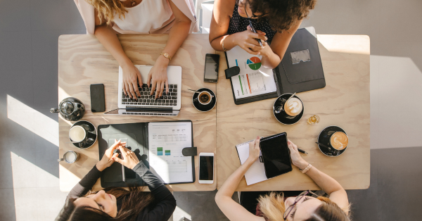 How to successfully sell eyewear to your Gen Z customers in the optical industry